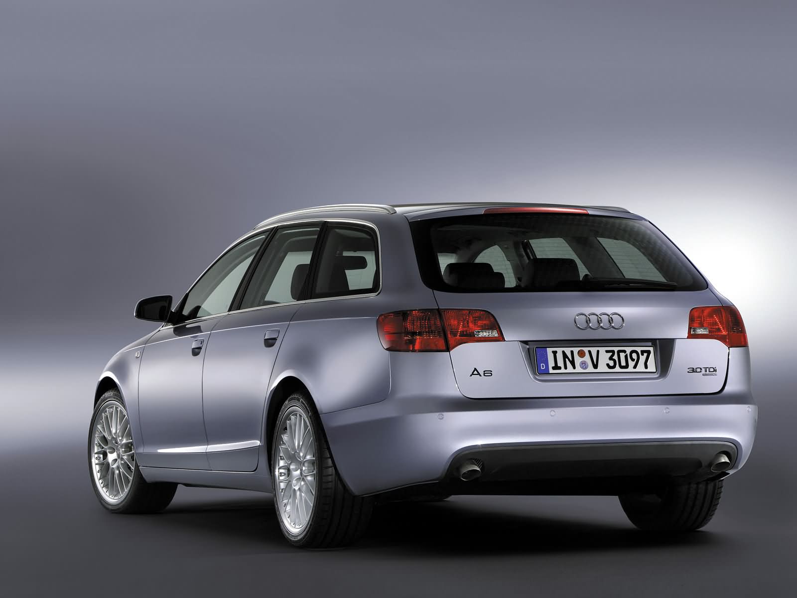 Audi A6 Avant Quattro