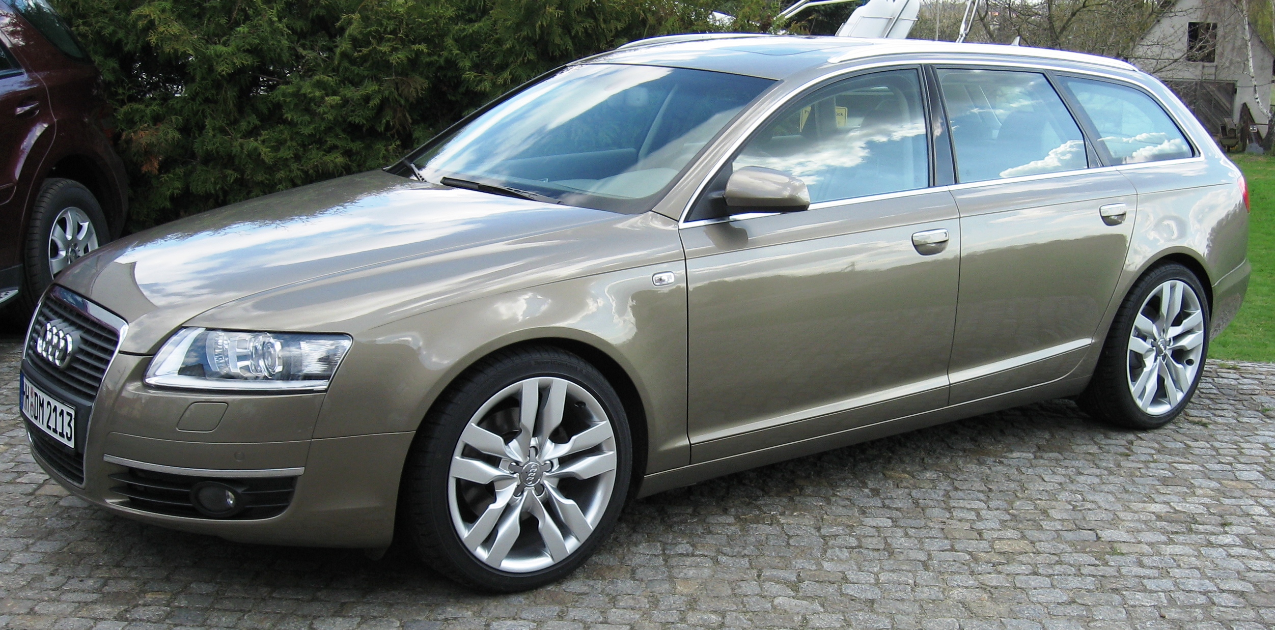 Audi A6 Avant Quattro