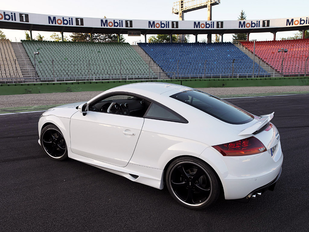 Audi Tt White