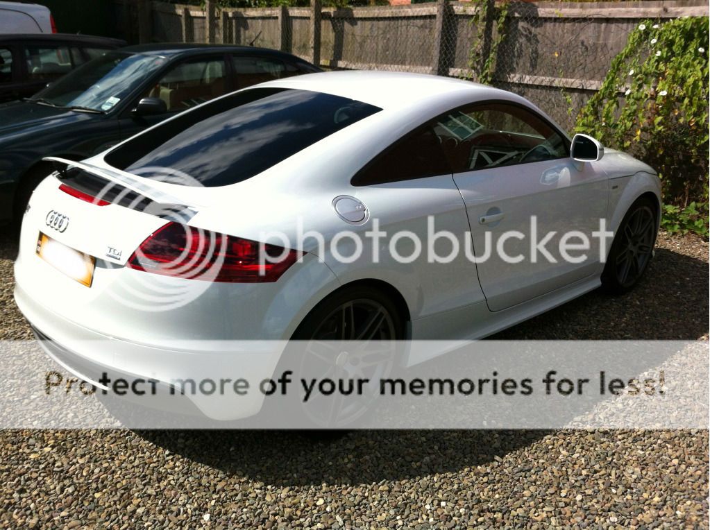 Audi Tt White Black Edition