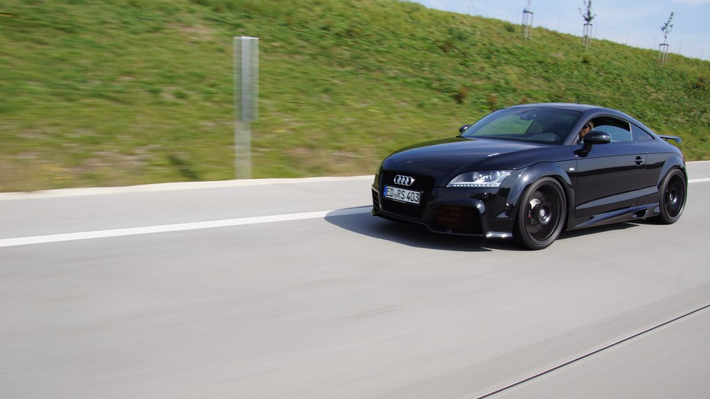 Audi Tt White Black Wheels