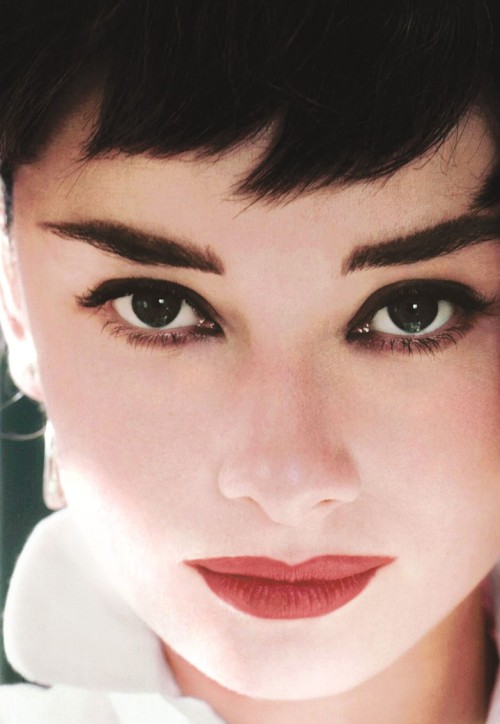 Audrey Hepburn Makeup