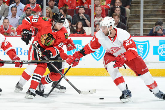 Blackhawks Red Wings Fight