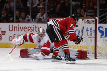 Blackhawks Red Wings Game 1