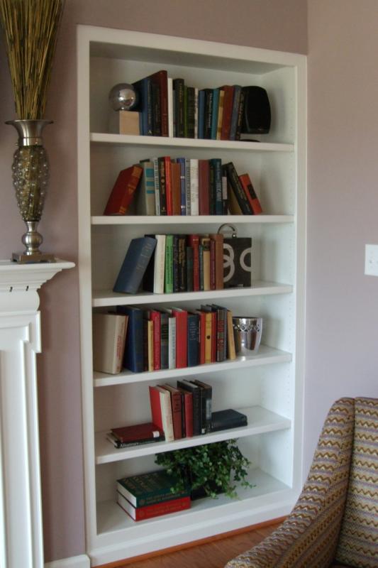 Bookshelf Ideas For Small Rooms