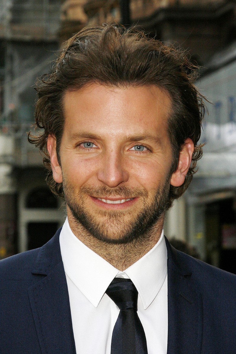 Bradley Cooper Hot