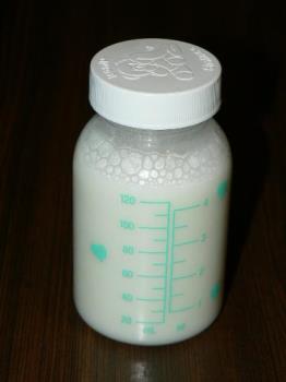 Breast Milk Color Green