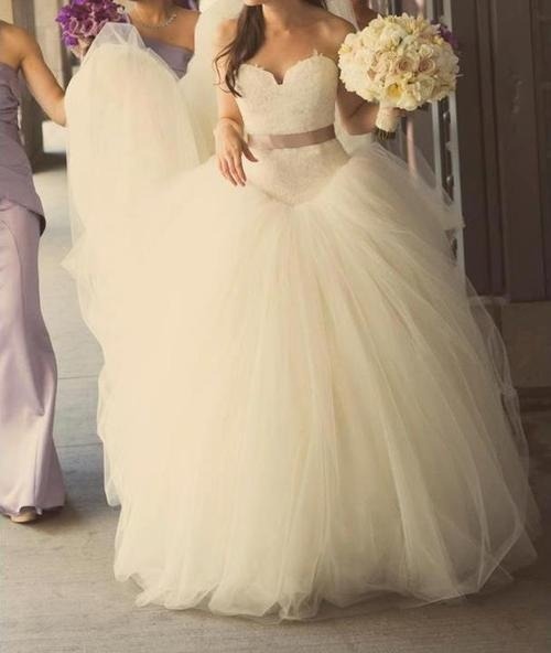 Bride Wars Dress Vera Wang