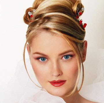 Bridesmaid Hairstyles Updos