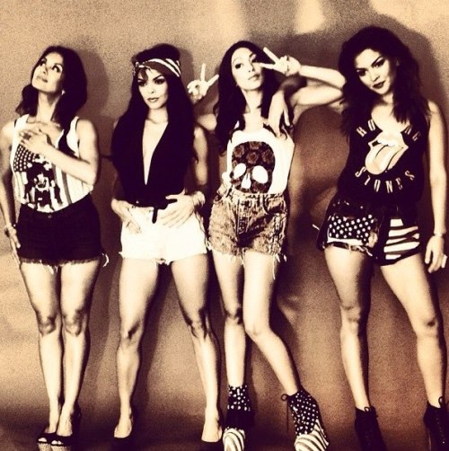 Bruno Mars Sisters Lylas