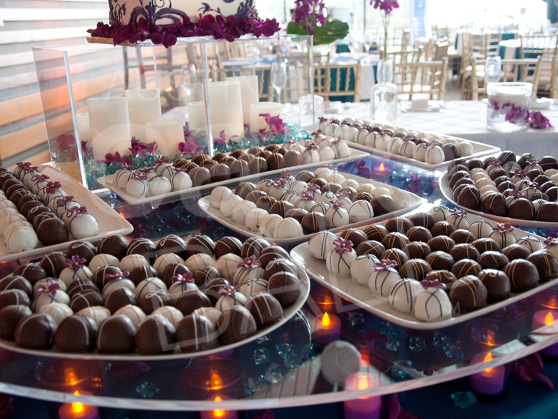 Cake Pops Wedding Ideas