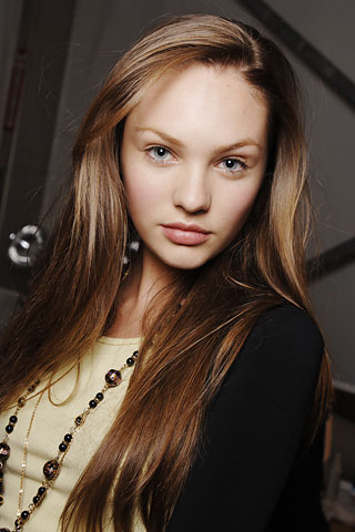 Candice Swanepoel Hair Color