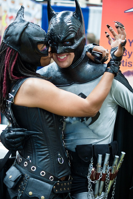 Catwoman And Batman Kissing