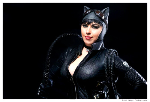 Catwoman Arkham City Cosplay