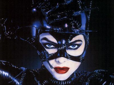 Catwoman Michelle Pfeiffer Vs Anne Hathaway