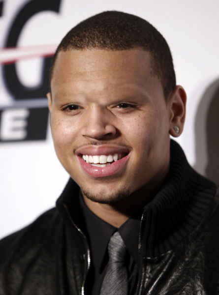 Celebs With No Teeth Or Eyebrows