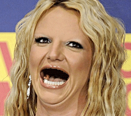 Celebs Without Eyebrows Or Teeth