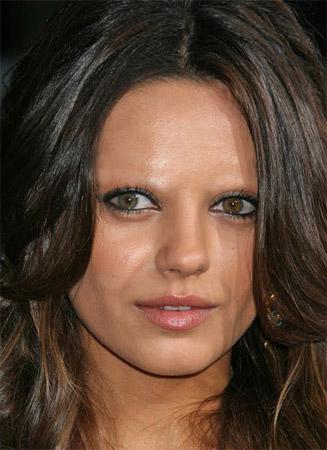 Celebs Without Eyebrows Or Teeth