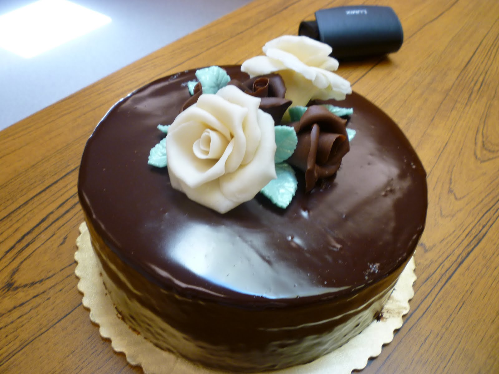 Chocolate Cake Decorating Ideas