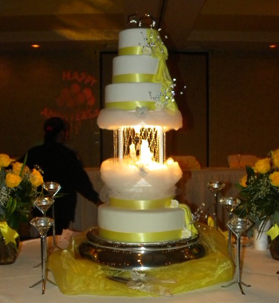 Chocolate Fountain Wedding Cake