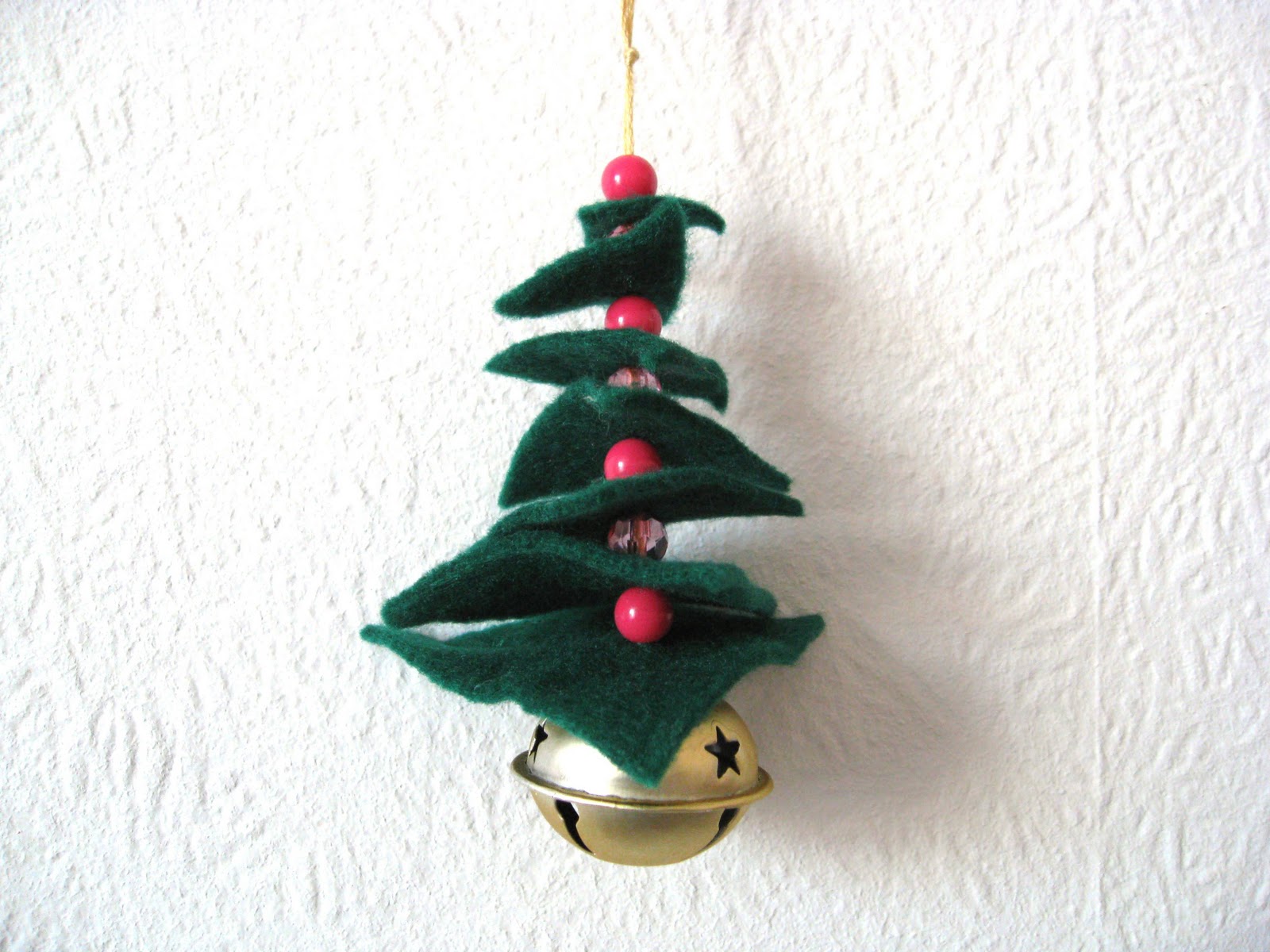 Christmas Tree Decorations To Make