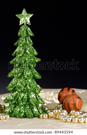 Christmas Tree Decorations To Make Out Of Paper