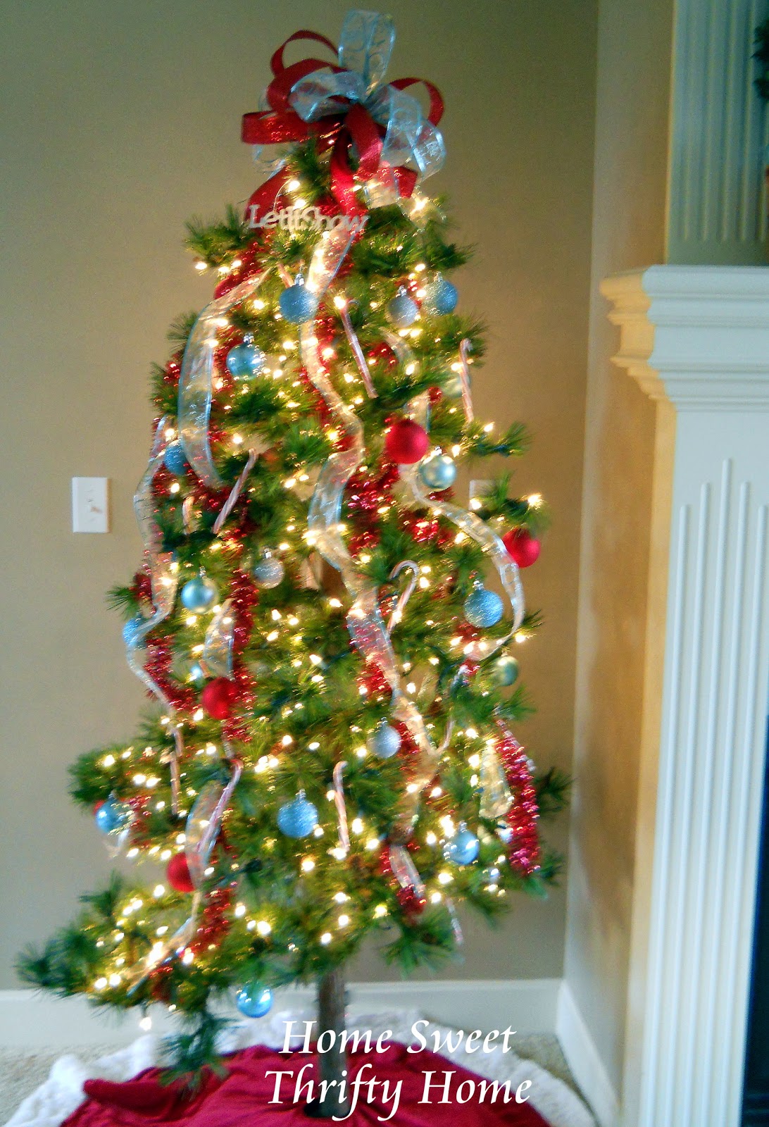 Christmas Tree With Presents Underneath