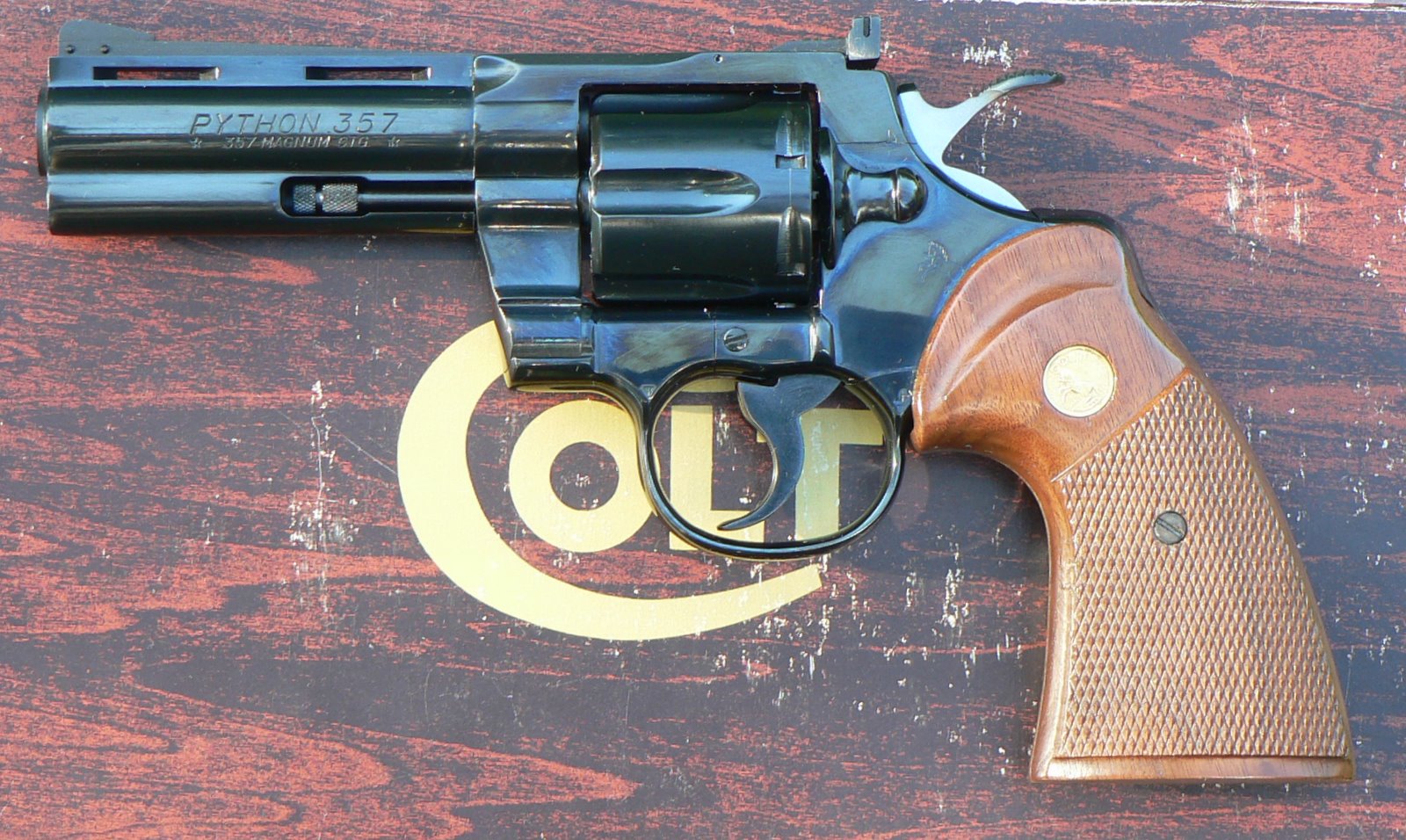 Colt Python Logo