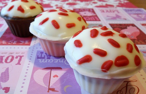 Cute Valentine Cupcakes