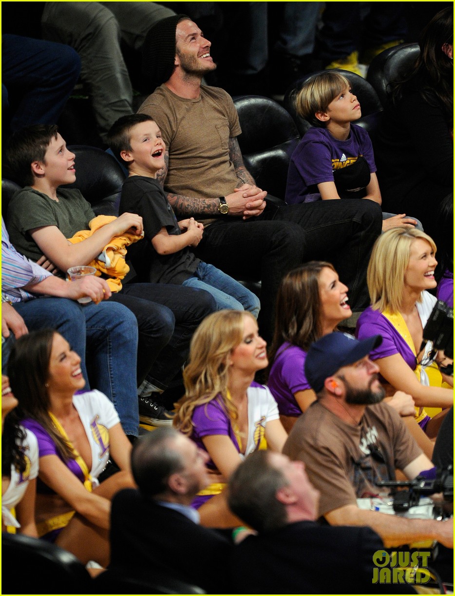 David Beckham Kids At Lakers Game