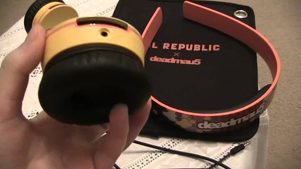 Deadmau5 Headphones Vs Beats