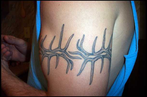 Deer Hunting Tattoos Designs