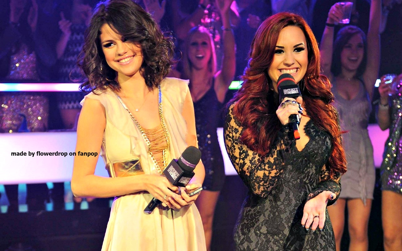 Demi Lovato And Selena Gomez On Barney