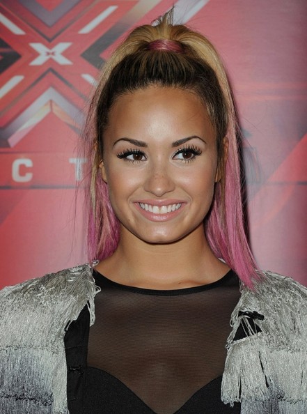 Demi Lovato Hair Color Pink