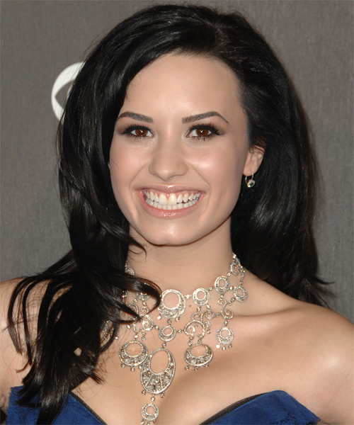 Demi Lovato Haircut