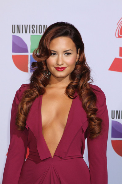 Demi Lovato Hairstyles Red