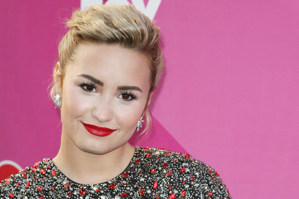 Demi Lovato Hairstyles X Factor