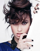 Demi Lovato Heart Attack Wallpaper