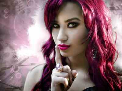 Demi Lovato Heart Attack Wallpaper