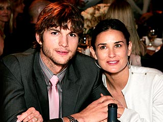 Demi Moore And Ashton Kutcher Wedding Photos