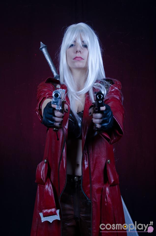 Devil May Cry 5 Dante Cosplay