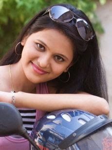 Devyani Star Pravah Actress Images