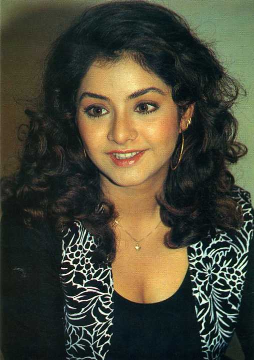 Divya Bharti Photo