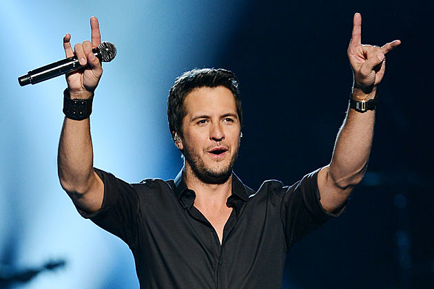 Do I Luke Bryan Lyrics Video