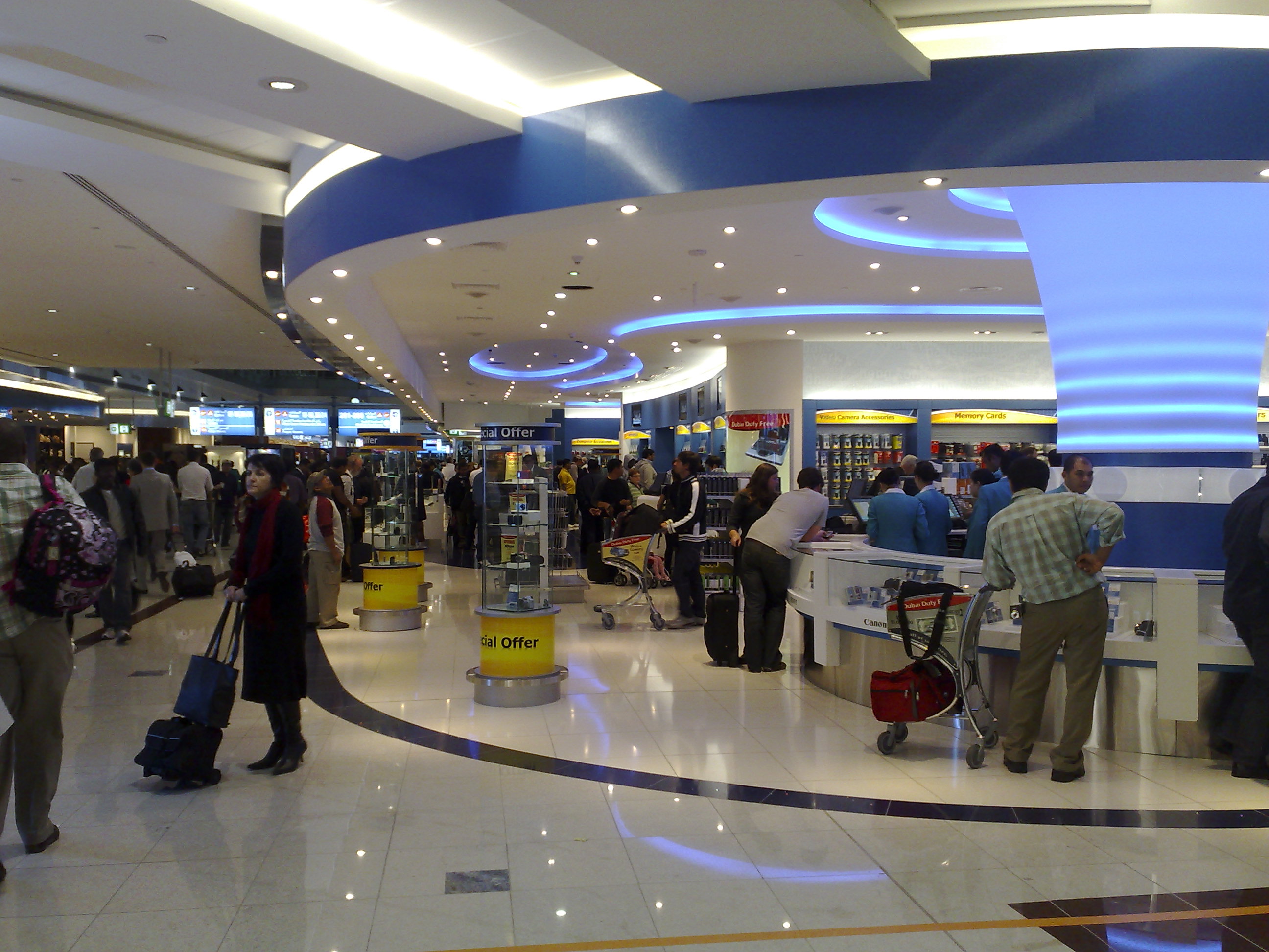 Dubai Airport Duty Free Iphone 4s