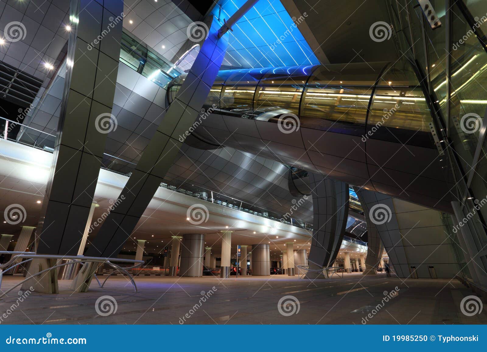 Dubai Airport Emirates Arrivals