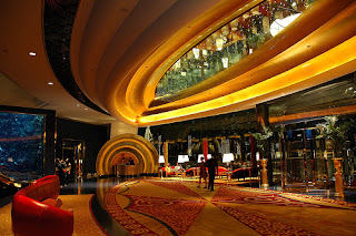 Dubai Hotel Burj Al Arab Inside