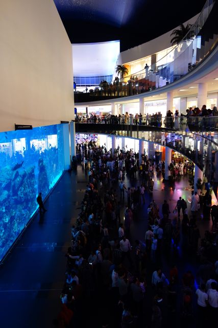 Dubai Mall Aquarium Burst