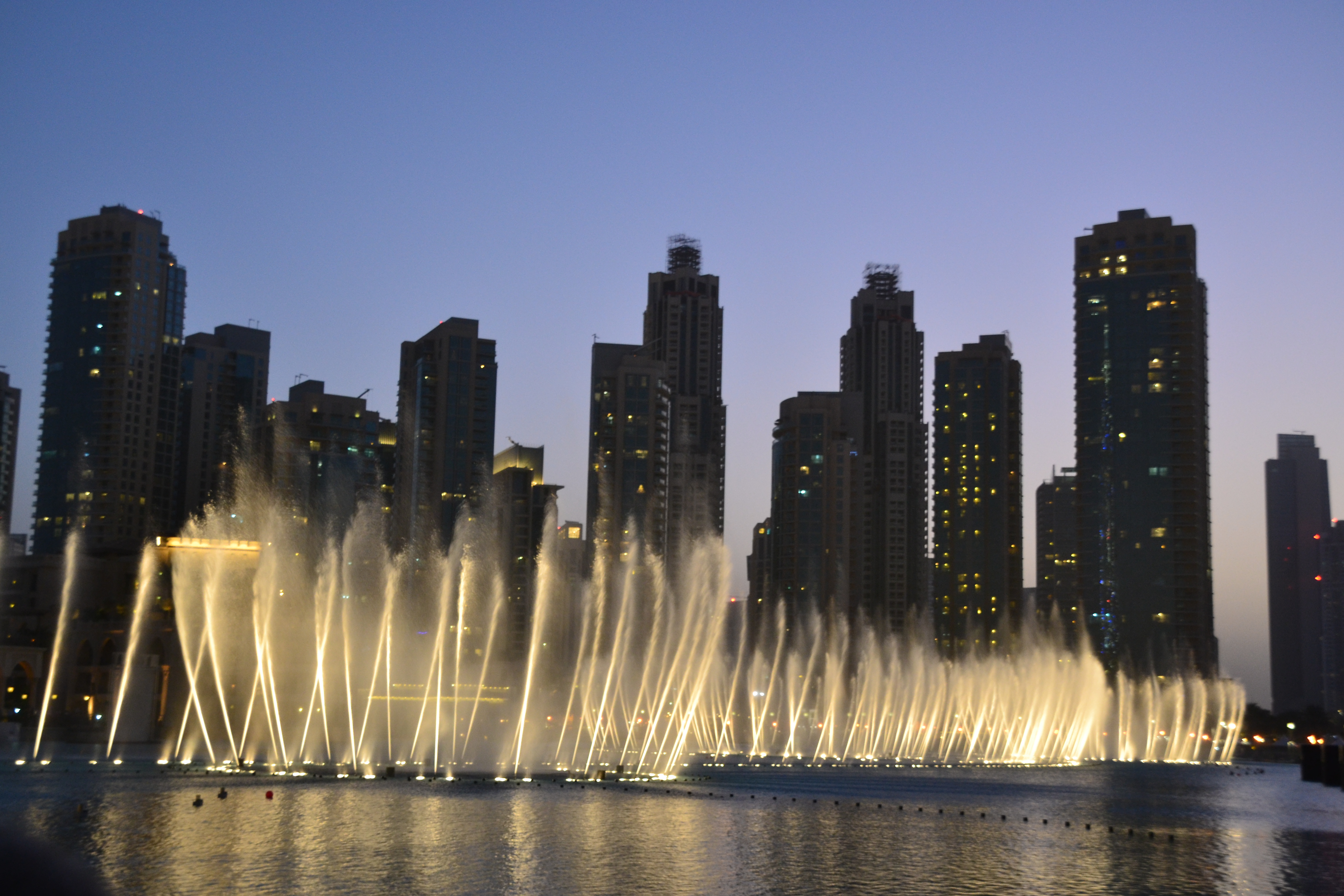 Dubai Mall Fountain Show