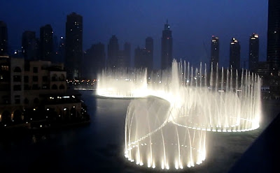 Dubai Mall Fountain Show Video